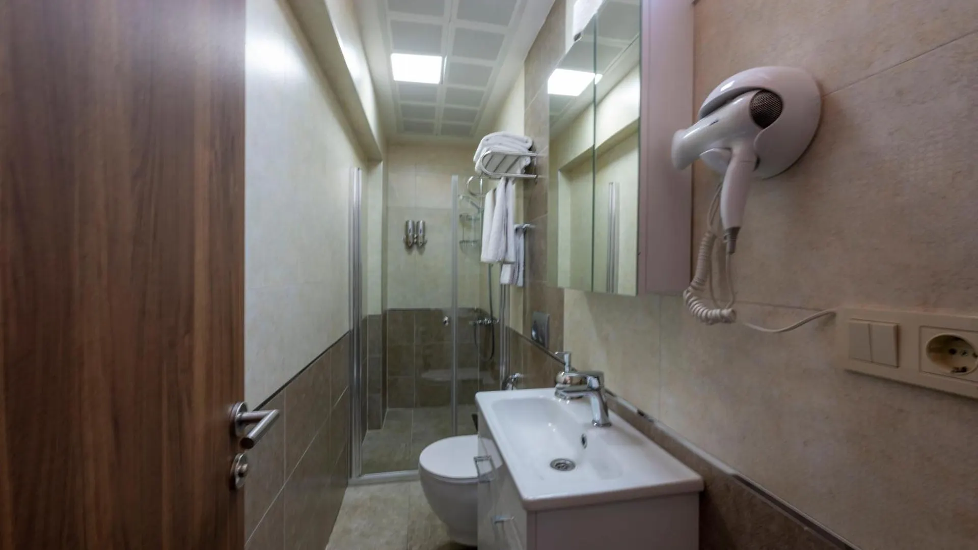 Comfort Suites Hotel Istanbul