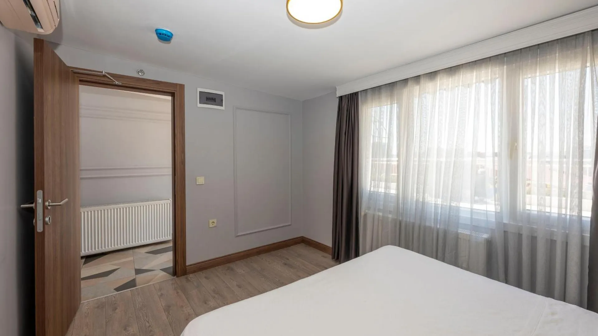 **  Comfort Suites Hotel Istanbul Turkey