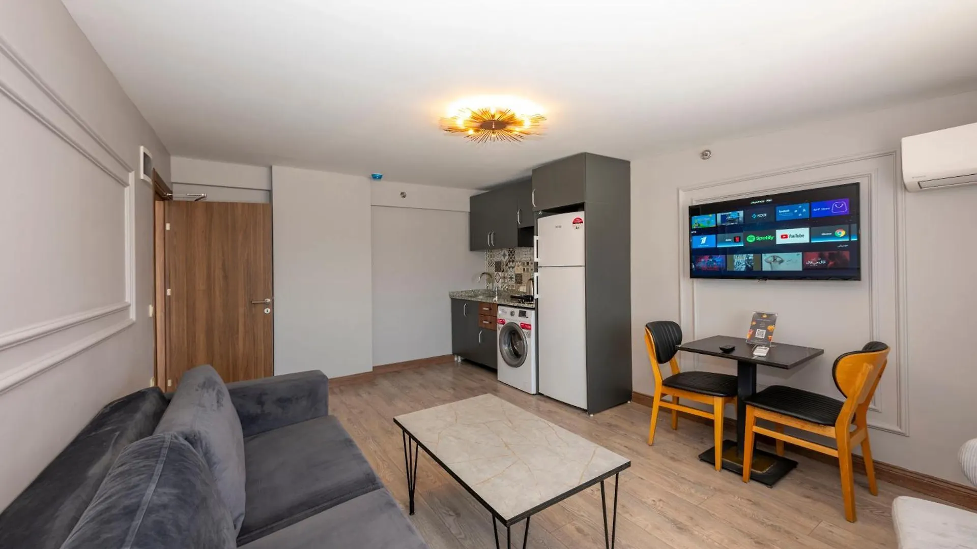 Comfort Suites Hotel Istanbul 2*,