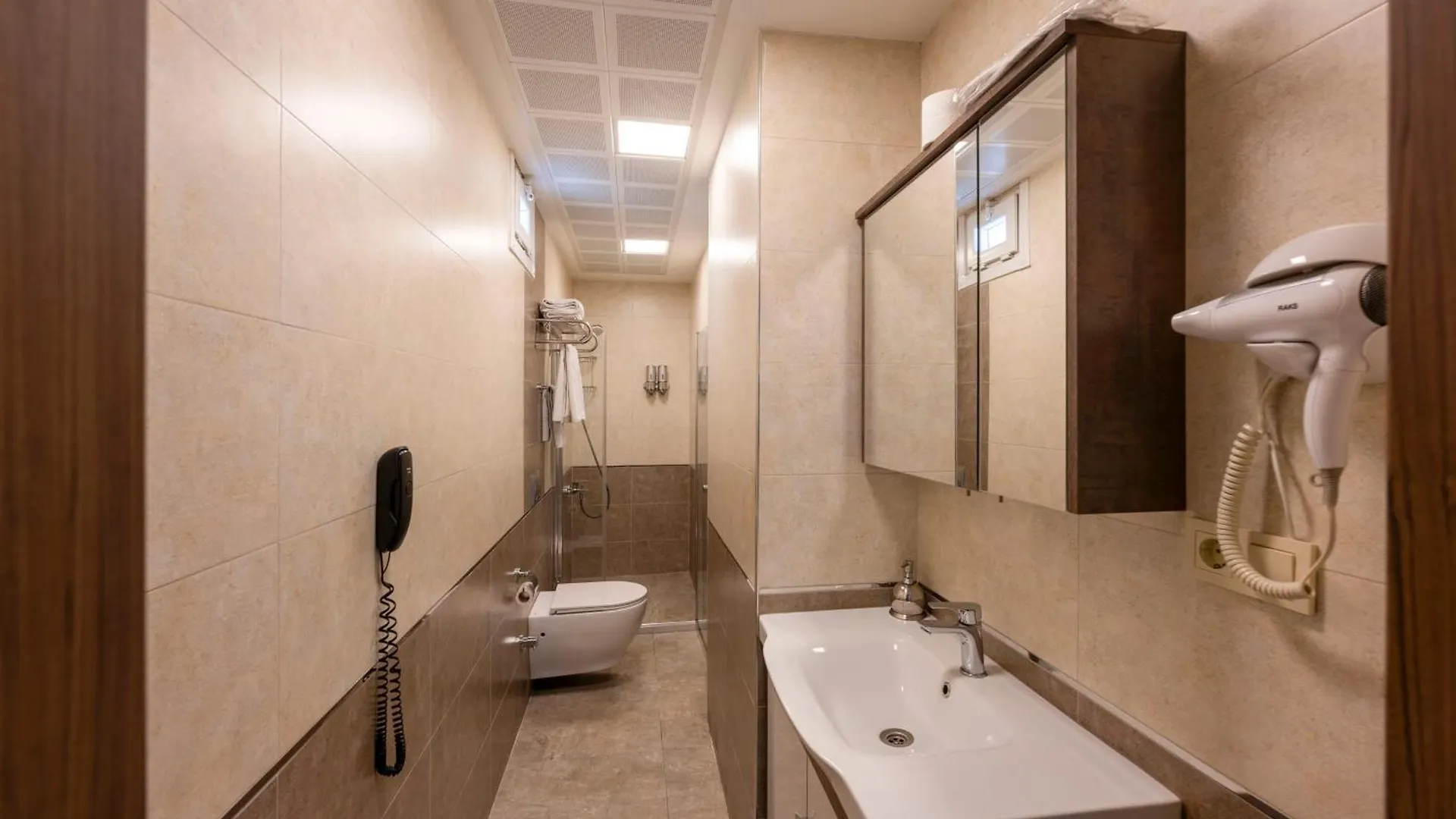 Comfort Suites Hotel Istanbul